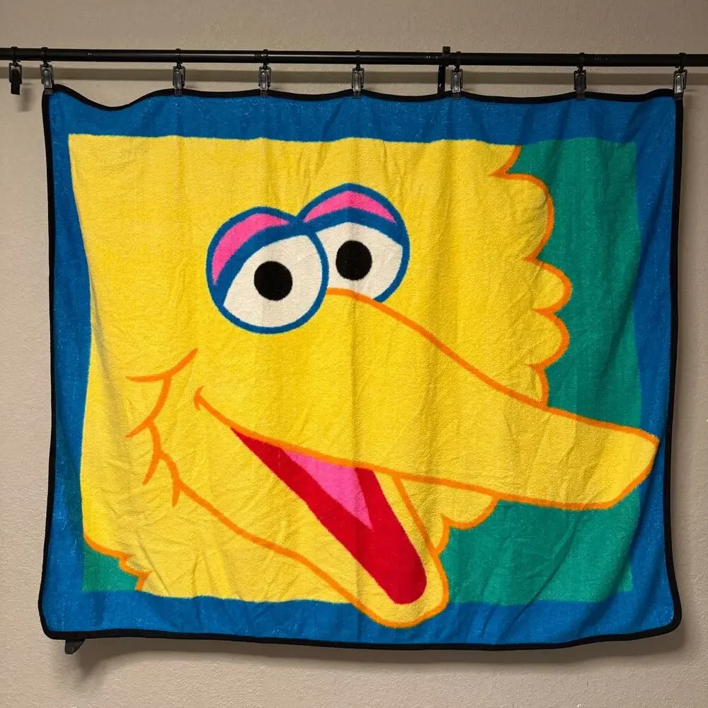 Vtg Big Bird throw blanket - Sesame Street character 80s 90s plush fleece 47x60